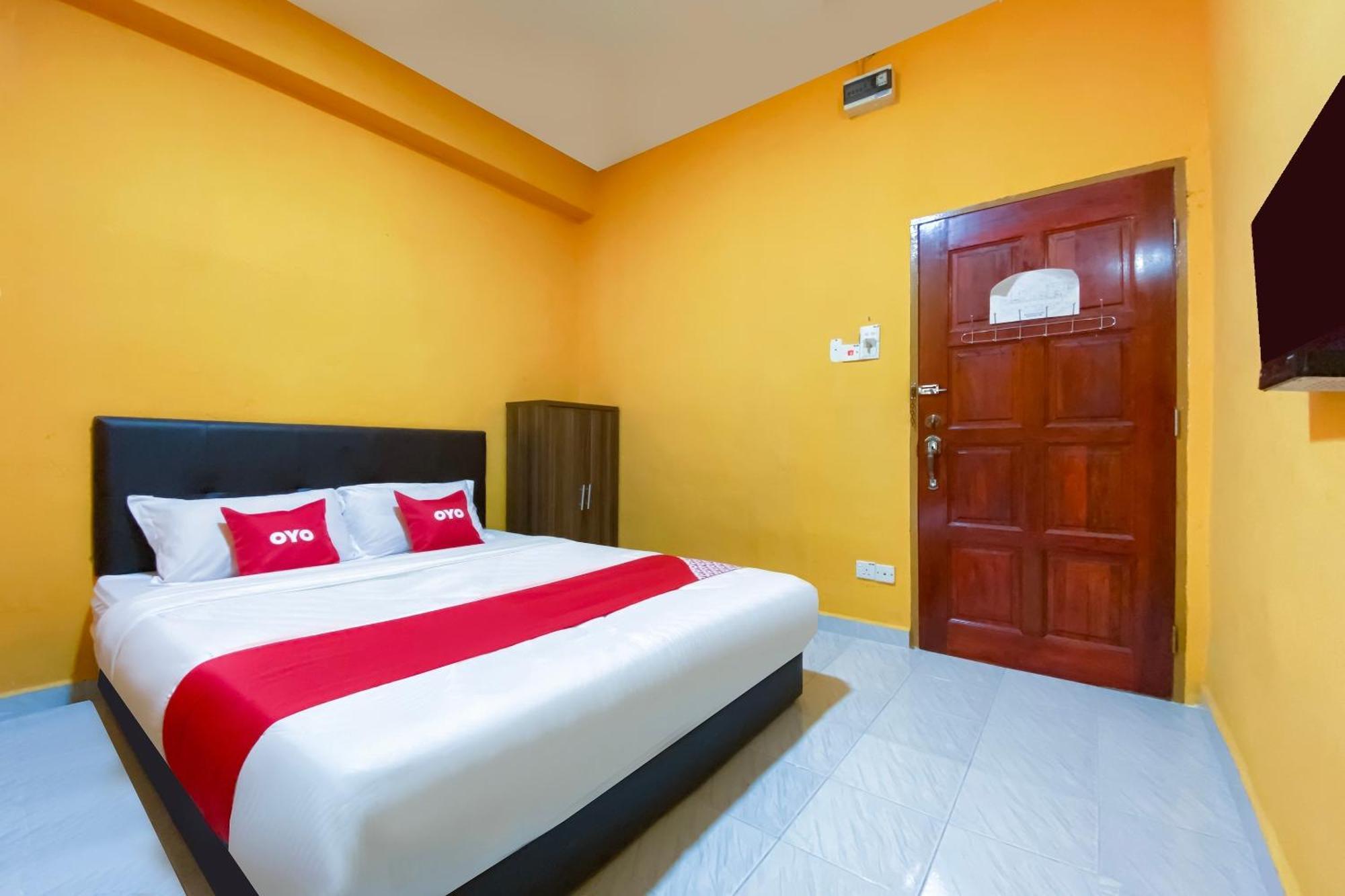 Coop Hotel Kangar Exterior foto