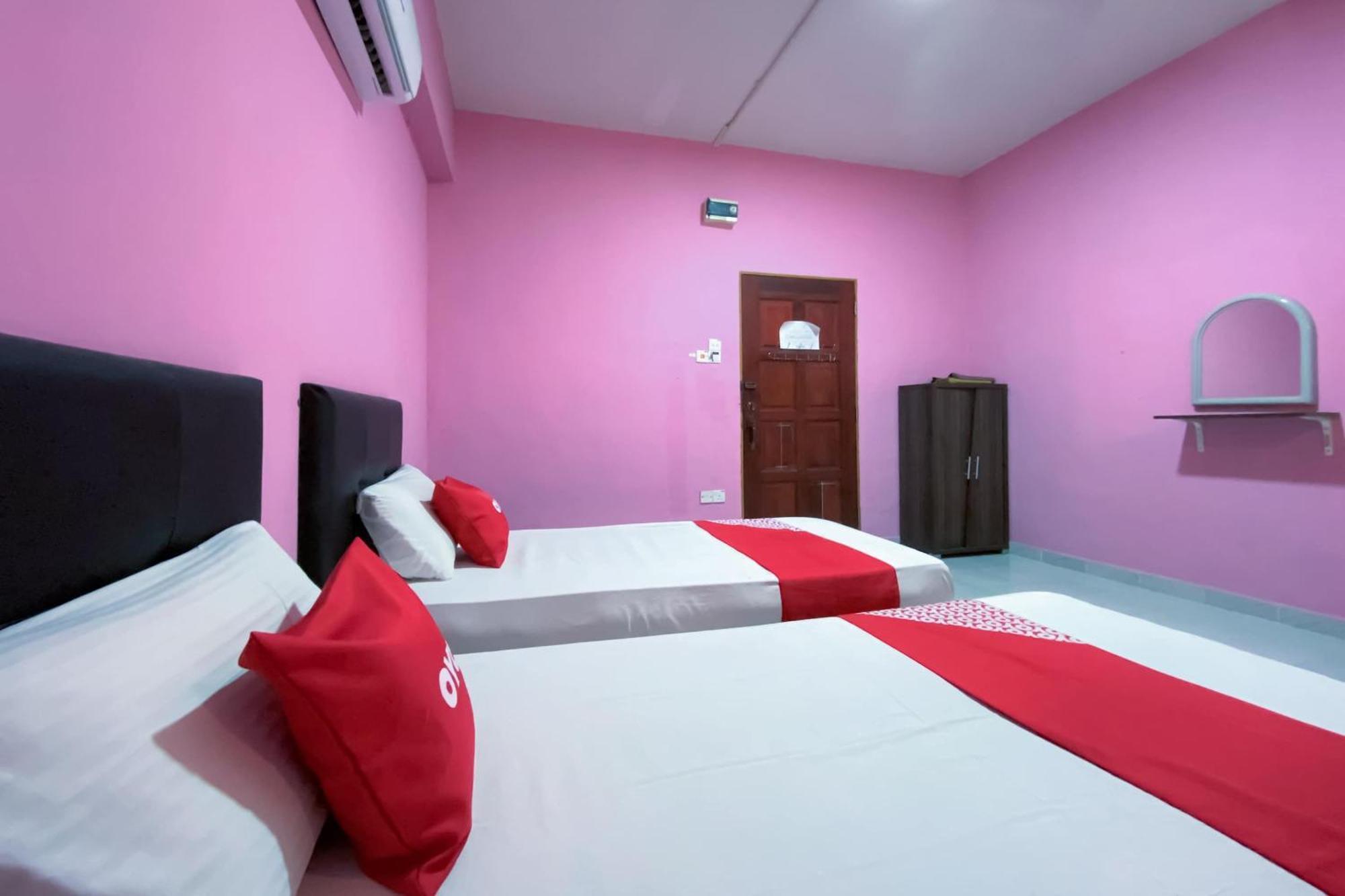 Coop Hotel Kangar Exterior foto