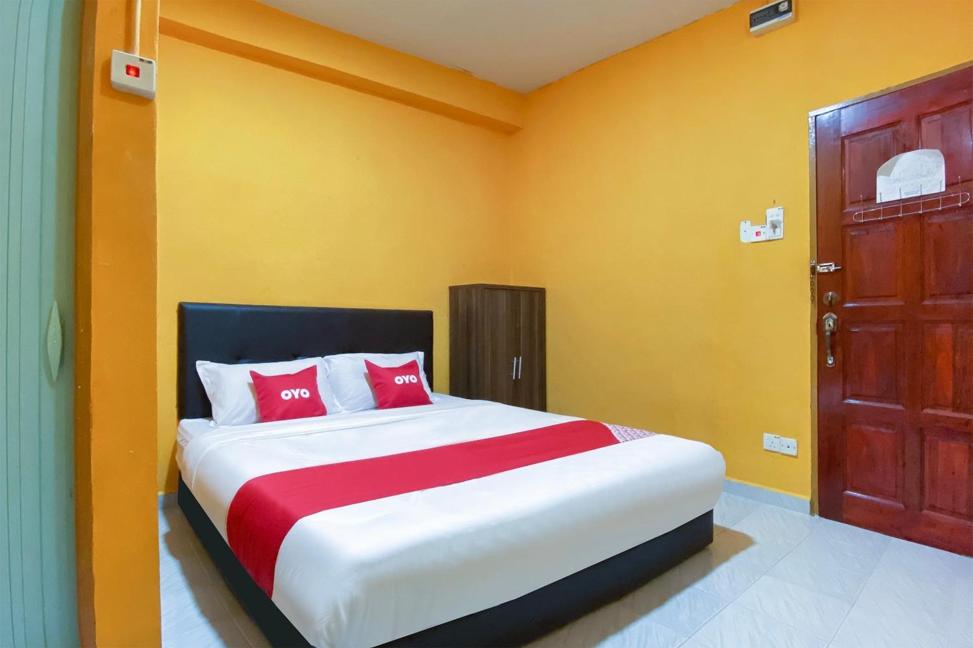 Coop Hotel Kangar Exterior foto