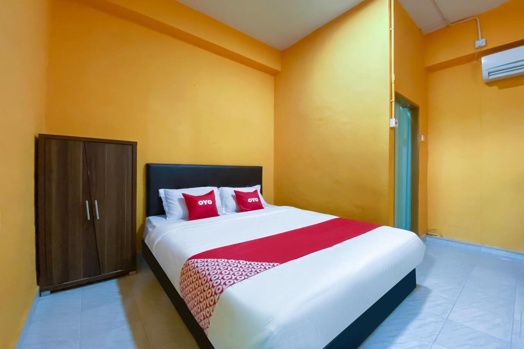 Coop Hotel Kangar Exterior foto