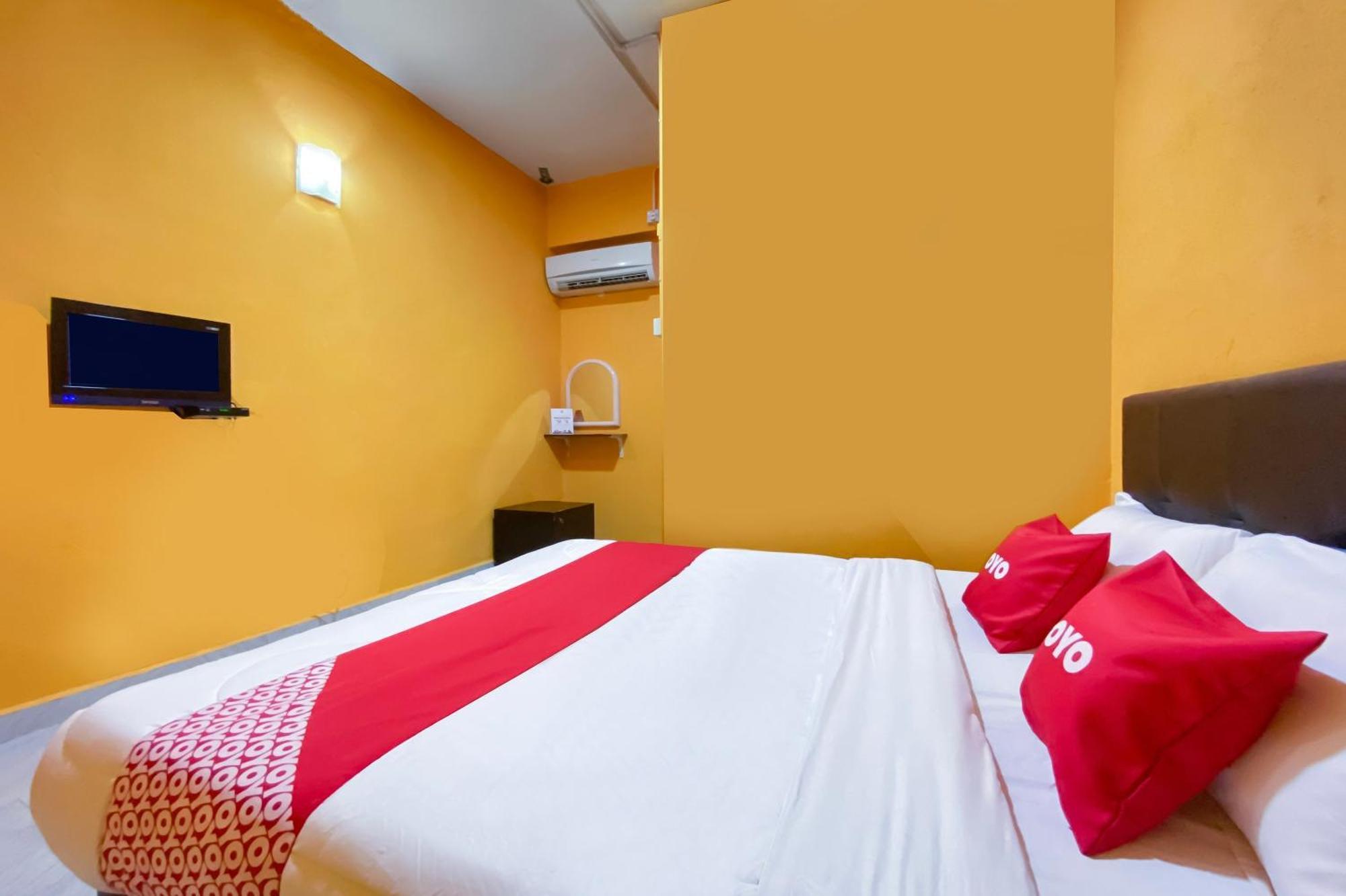 Coop Hotel Kangar Exterior foto