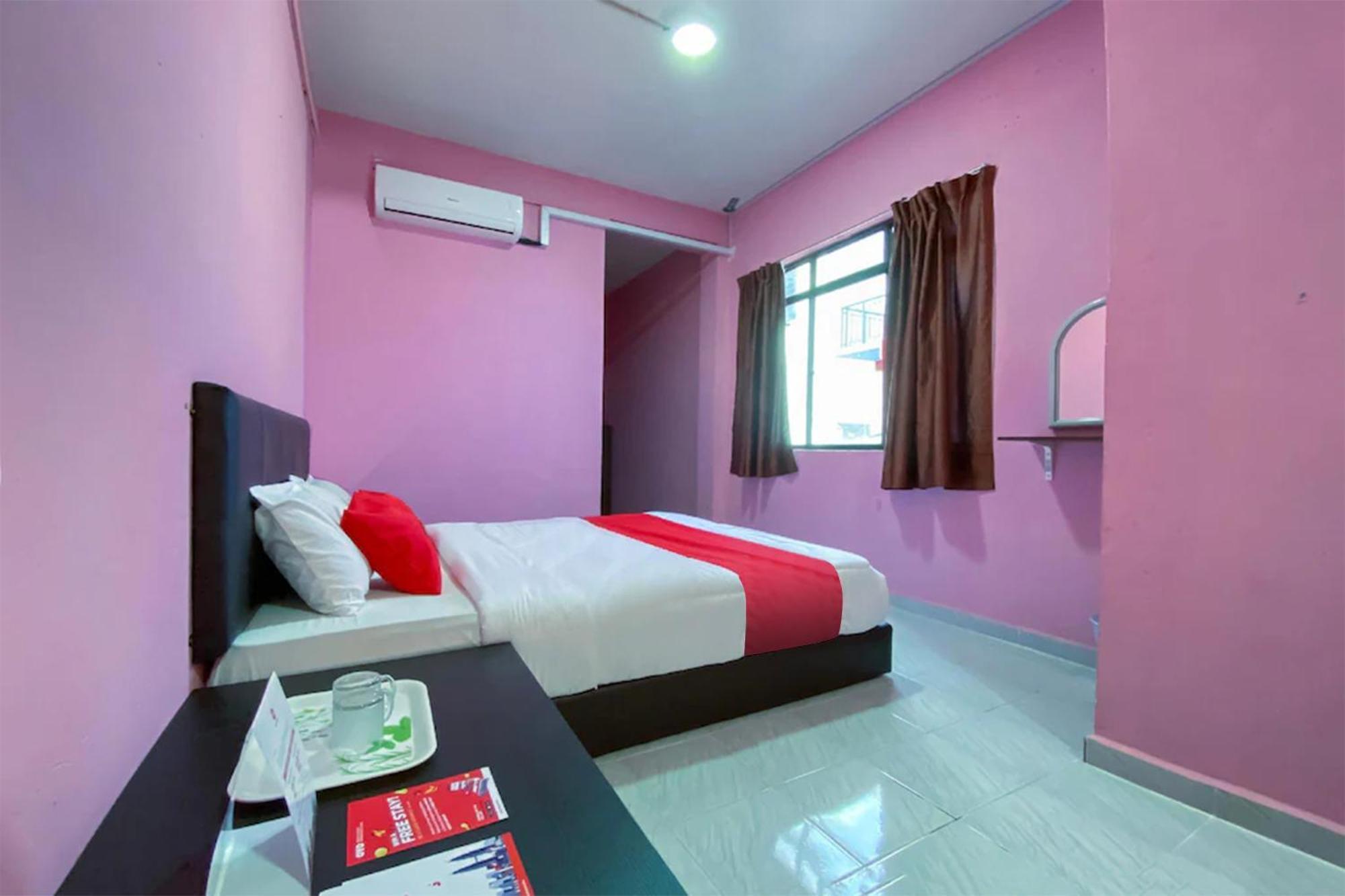 Coop Hotel Kangar Exterior foto